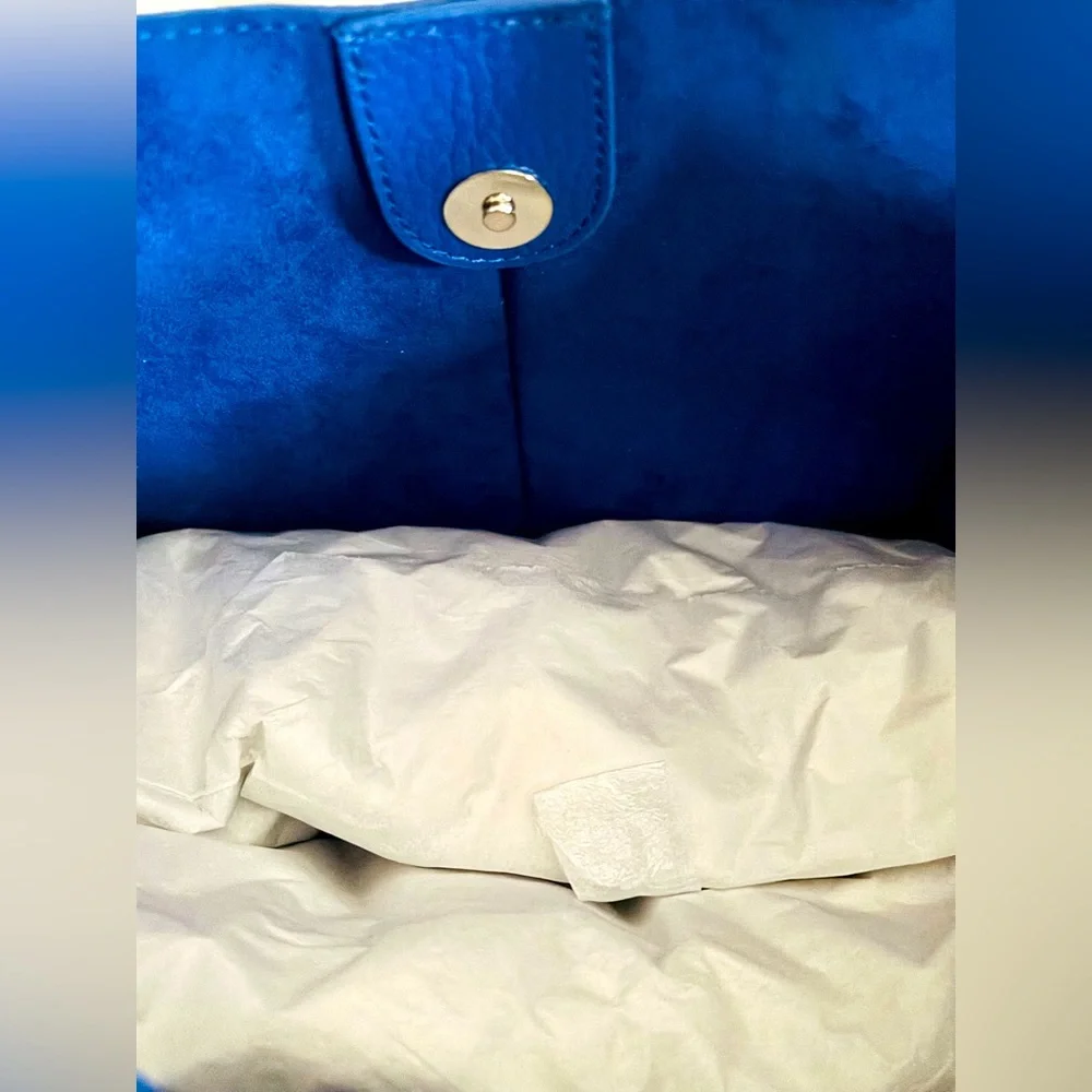 Sassy Jones Medium Ava Blue Tote - New - Picture 7 of 7